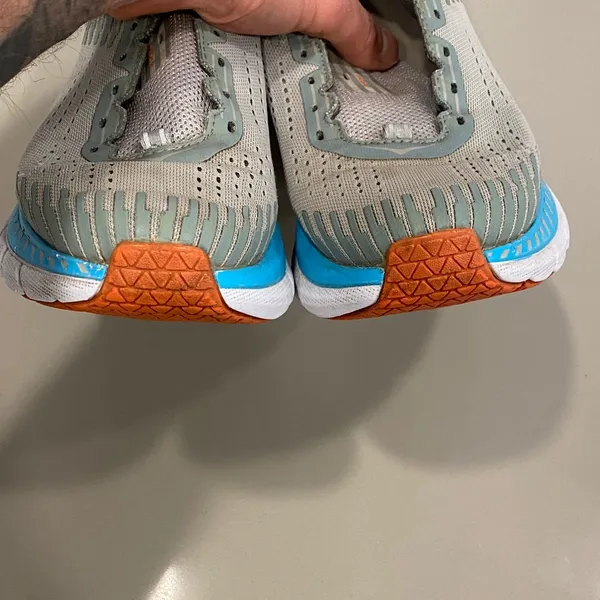 Hoka One One Women's Clifton 5 Grey and Yellow Running Shoes - 9 - Image 10