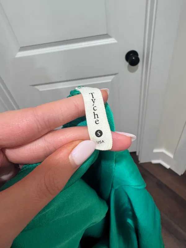 Vestique Green Mini Dress - Image 4