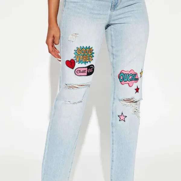 Patched In Pop Art Straight Leg Jeans Light Blue Wash Jr 11 Women’s 12 - Image 4