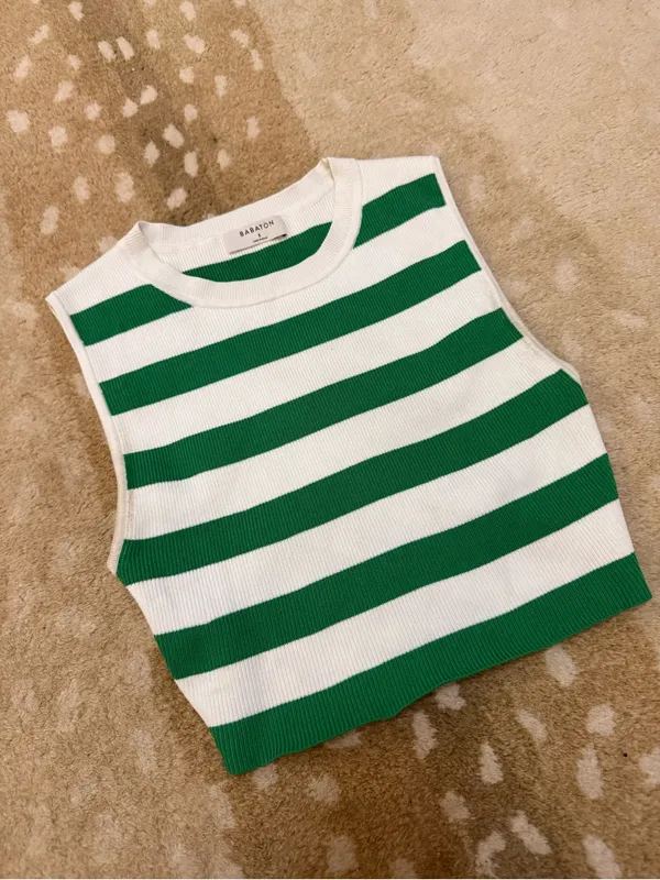 Aritzia Babaton Green White Striped Sleeveless Knit Crop Top Size Small - Image 4