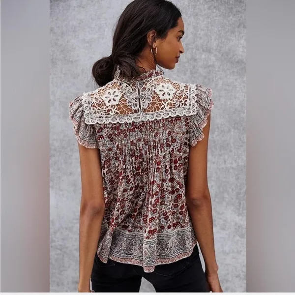 ANTHROPOLOGIE Othilia Malia Lace Top Medium - Image 2