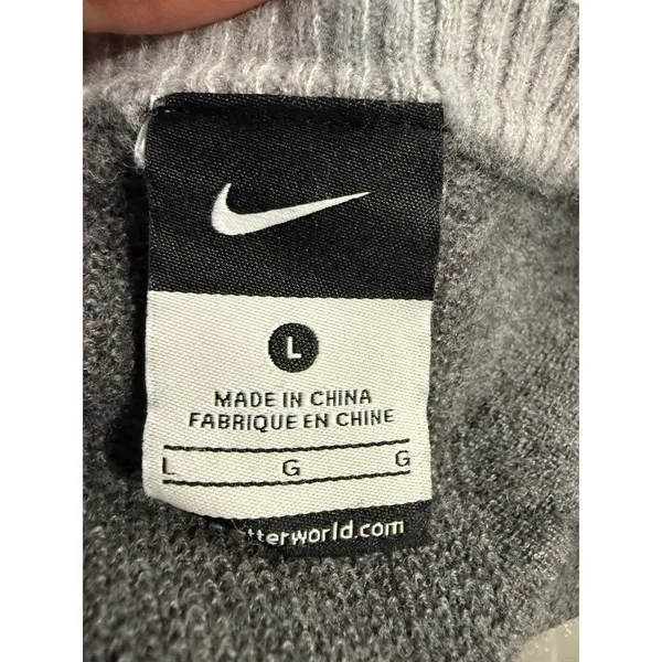 Nike Women's Gray V-Neck Long Sleeve Sweater Size‎ L Cotton Wool Blend - Image 4