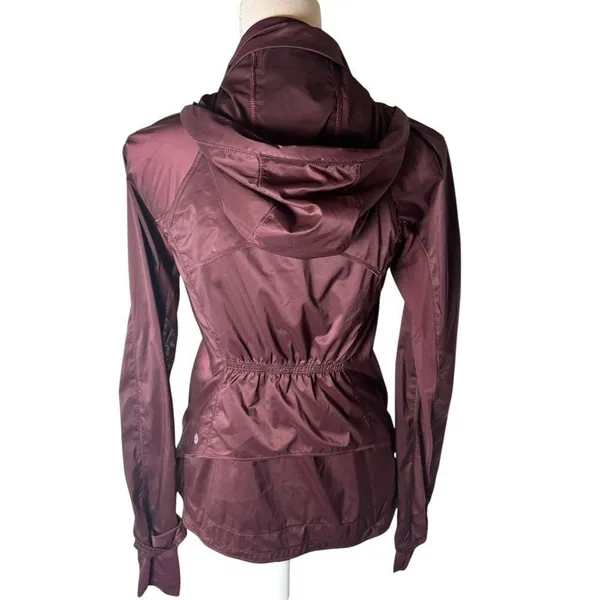 Lululemon Goal Crusher Jacket in the color Redwood 2 - Image 7