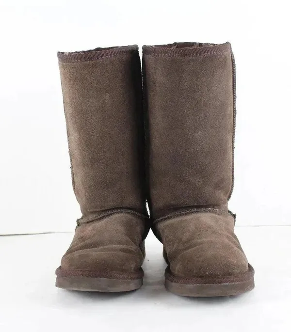 women's UGG Boots - Image 2