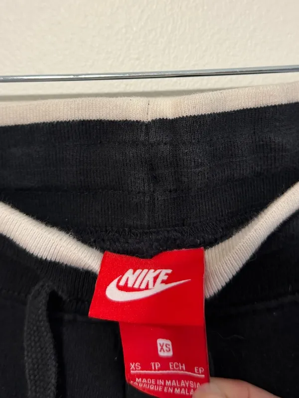 Nike Women’s Joggers Size XS Black Cotton Sweatpants - Image 2