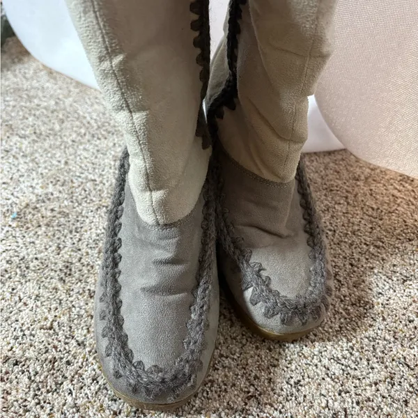 Vintage American Eagle Y2K Crochet‎ Moccasin Wedge Boots Size 6.5 - Image 2