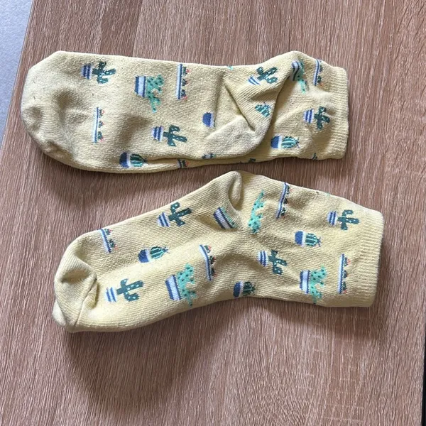 Cactus print socks Yellow - Image 3