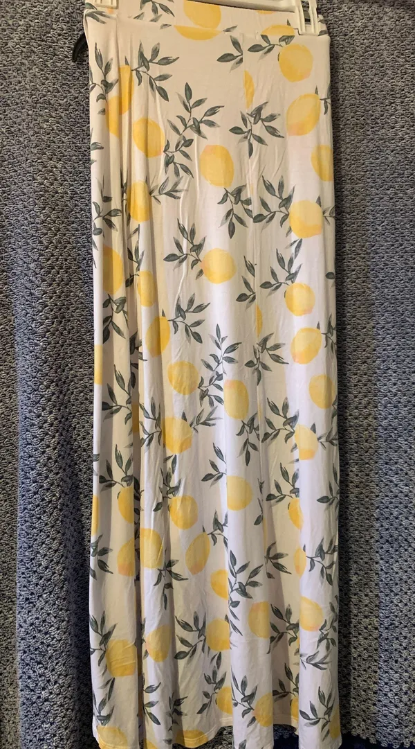 Charlotte Russe Maxi Skirt - Image 2