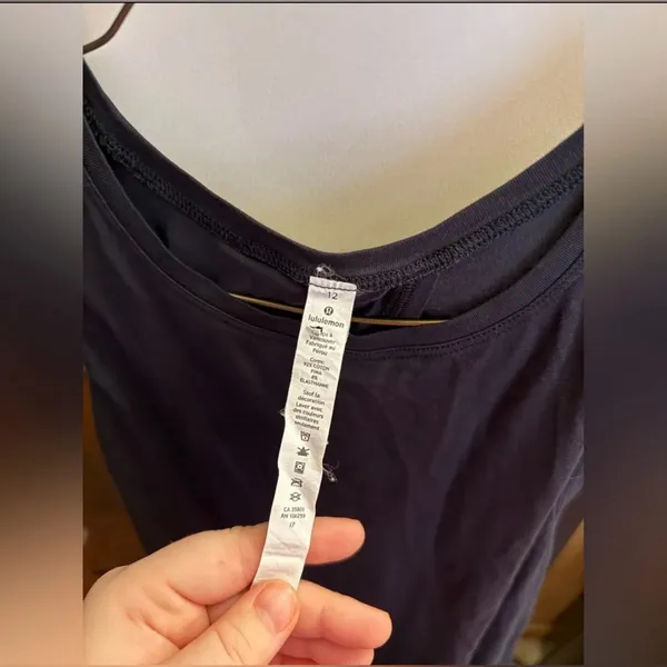Lulu Lemon Open Tank Size 12 - Image 3