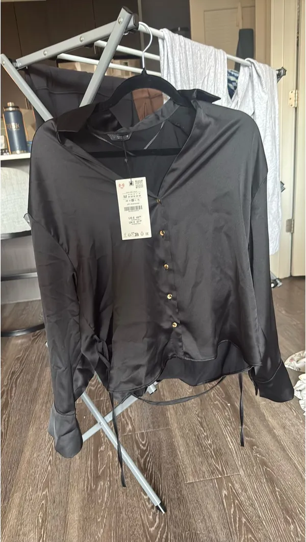 Zara satin effect blouse with thin belt - Image 3