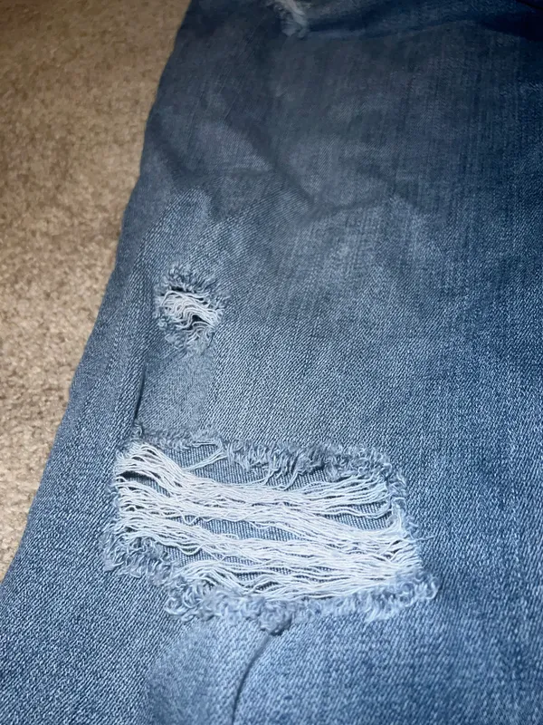 Universal Threads Jeans - Image 3