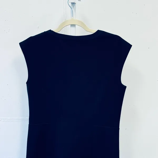 Ann Taylor Navy Blue Button Shoulder Sleeveless Knit Top‎ Small Casual Tailored - Image 4