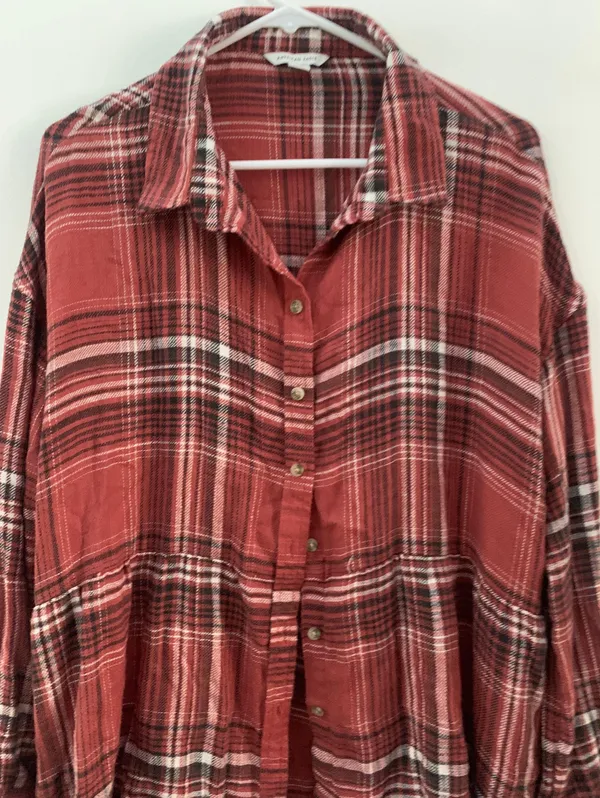 American Eagle Outfitters Button Shirt - Image 2