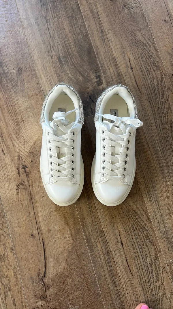 Steve Madden Sneakers - Image 3