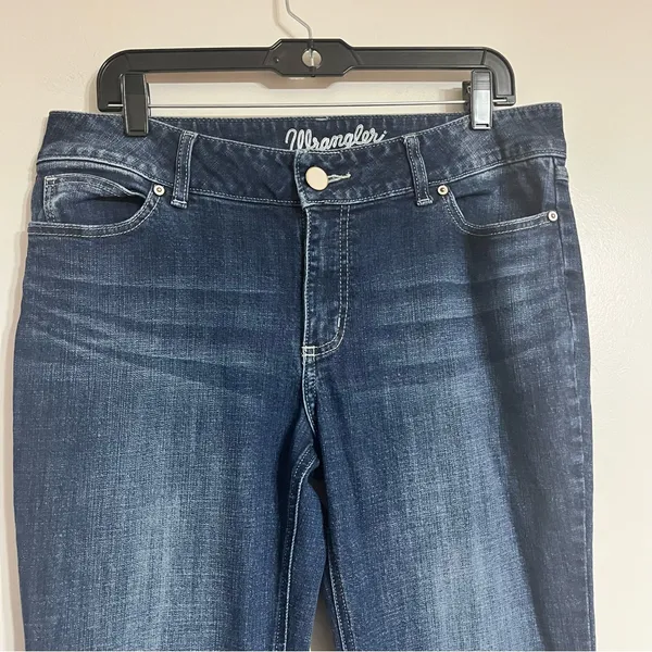 Wrangler Jeans‎ Women's 13x34 Boot Cut Denim Dark Wash Stretch Western 09MWZDO - Image 2