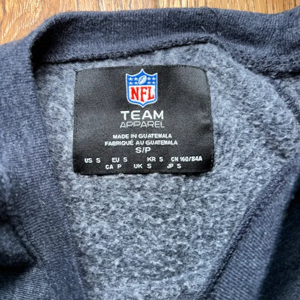 NFL Team Apparel New England Patriots Sweatshirt Womens Small Blue 1960 Graphic Pullover - Image 2
