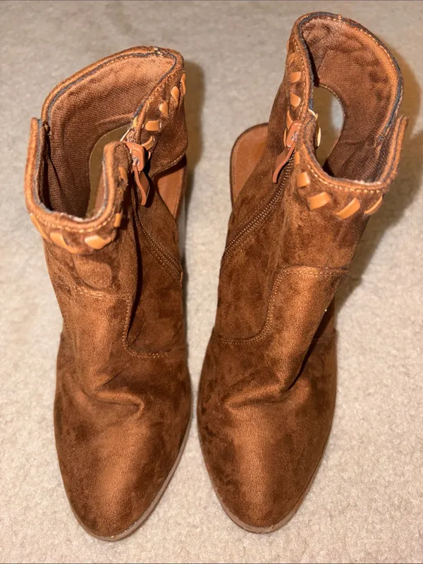 Women’s Suede Peep-Toe Block Heel Ankle Boots - Brown - Image 2