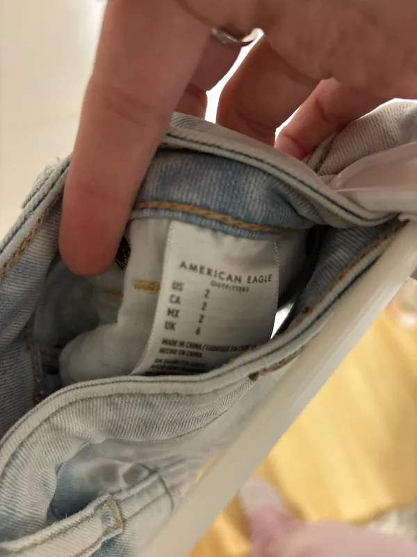 American Eagle shorts - Image 4