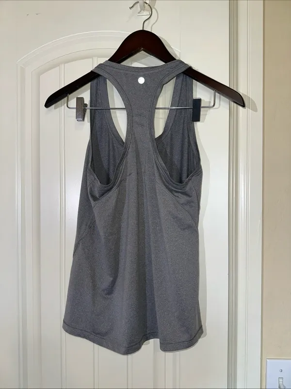 Yogalicious Lightweight Racerback Tank Top XS - Image 4