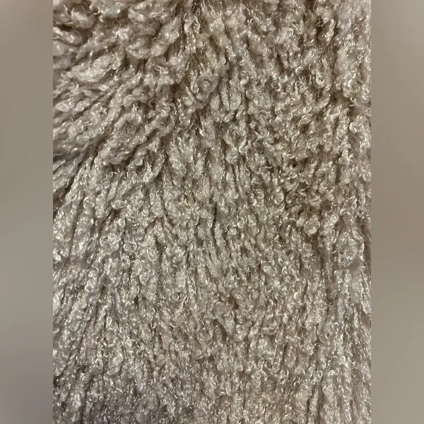 Betsey Johnson Curly faux shearling fur mongolian‎ vest shrug size medium - Image 3