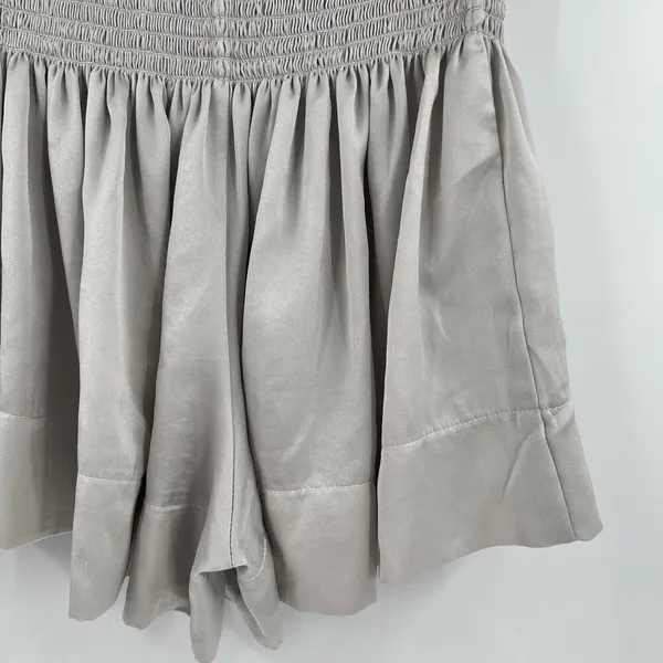 KOCH Erica Shorts Women's‎ Size Small Skirt Skort Pleated Silver Gray Pull On - Image 8