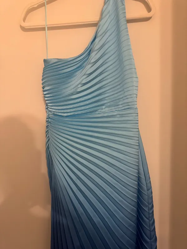 NWOT Belle by Badgley Mishka Ombré Dress - Image 4
