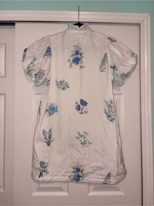 entro White Floral Eyelet Puff-Sleeve Shirt Dress Size S - Image 8