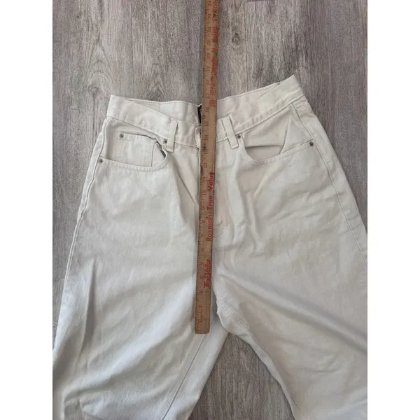 BDG Urban Outfitters High-Rise Baggy Jeans Off-White Cream Raw Hem‎ Size 31 - Image 7