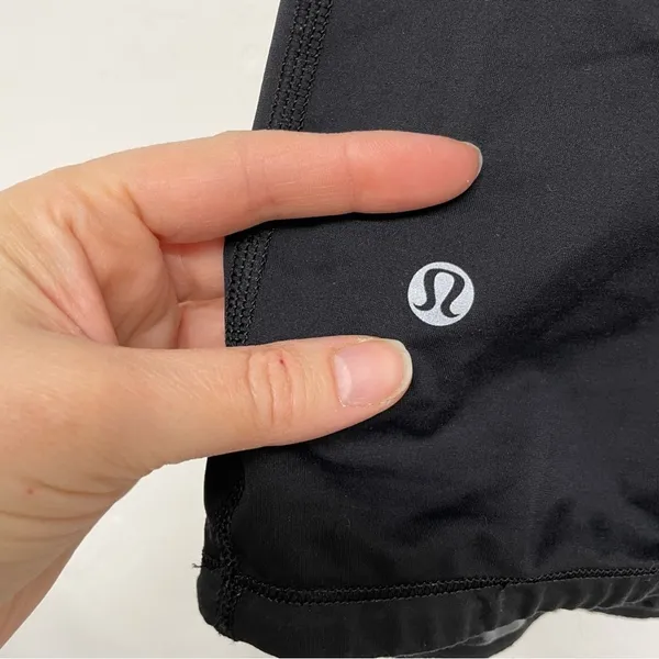 Lululemon Black Criss Cross Back Tank Top Womens 8 Athletic Gorpcore Gym - Image 7