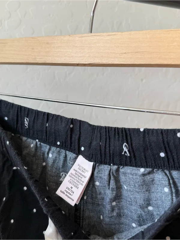 Victoria’s Secret Flannel Pajama Set - Image 9
