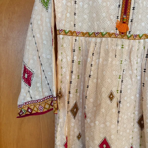 Almirah Lawn Pret Suit Women Small Off-White Cotton Tribal Print‎ Tassel Kurti - Image 4