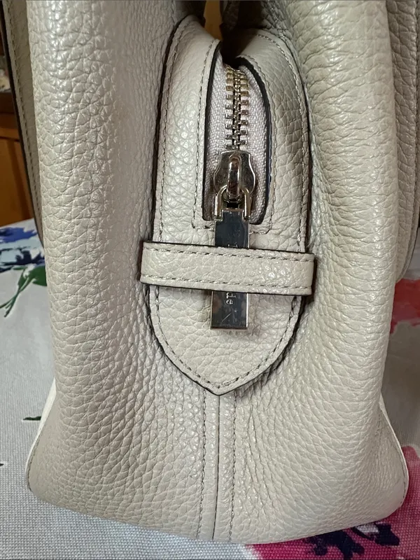 Kate Spade Leila. Leather triple compartment. - Image 9