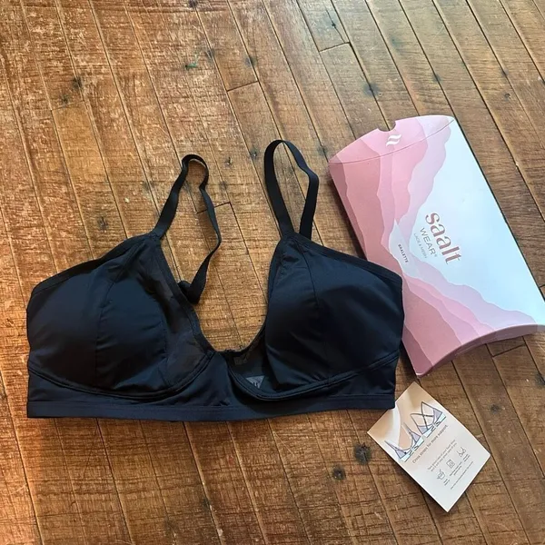 saalt Mesh Light Support Everyday Comfort black XL bralette - Image 2