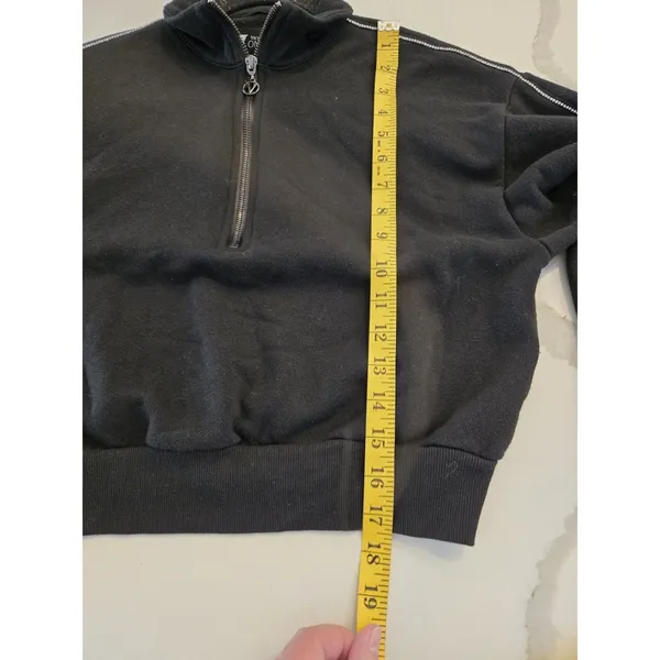 ​Victoria's Secret Bling Rhinestone Size M Crop Quarter Zip Sweatshirt Womens - Image 8