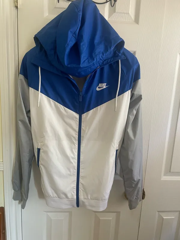 Nike Men’s White/Blue/Gray Windbreaker Jacket (Medium) - Image 6