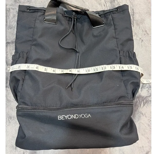 Beyond Yoga Drawstring Backpack Womens Black Nylon Gym Travel Bag OS - Image 8