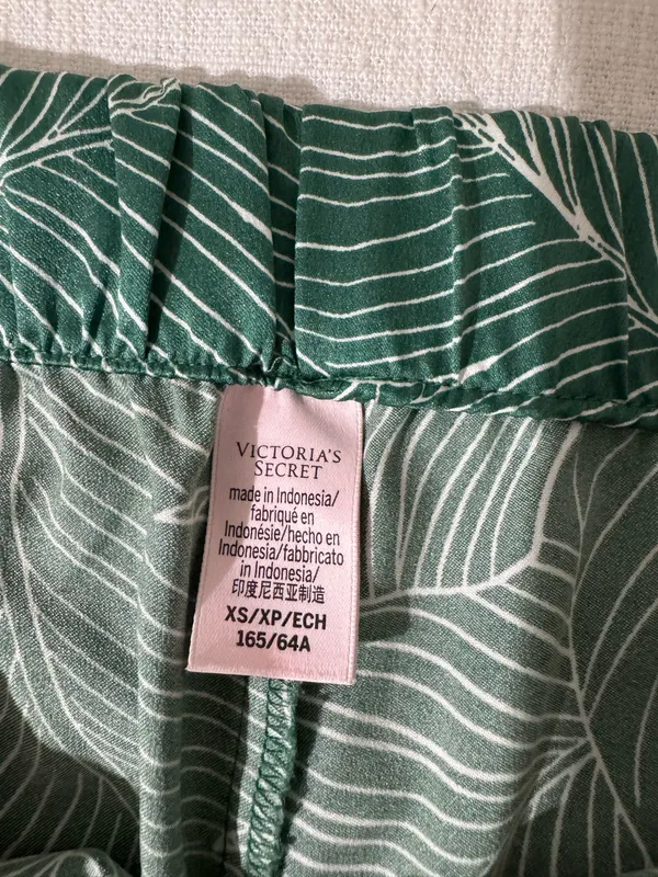 Victoria's Secret Sleep Shorts - Image 3