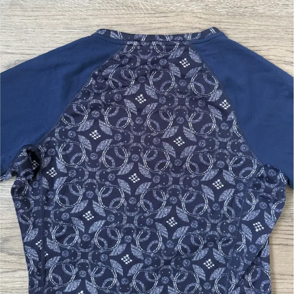 Patagonia Capilene‎ Midweight Crew Women's Small Artic Ox Geo Blue Baselayer Top - Image 7