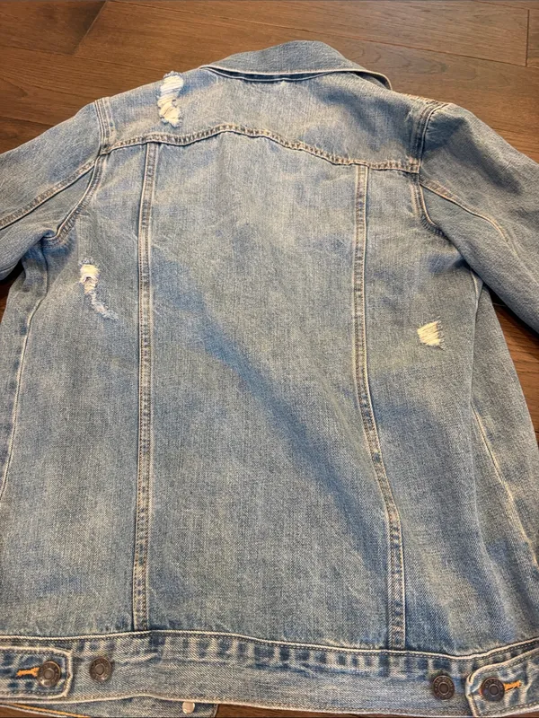 Gap 1969 Light Wash Distressed Denim Jacket Size Small - C65-002 - Image 8