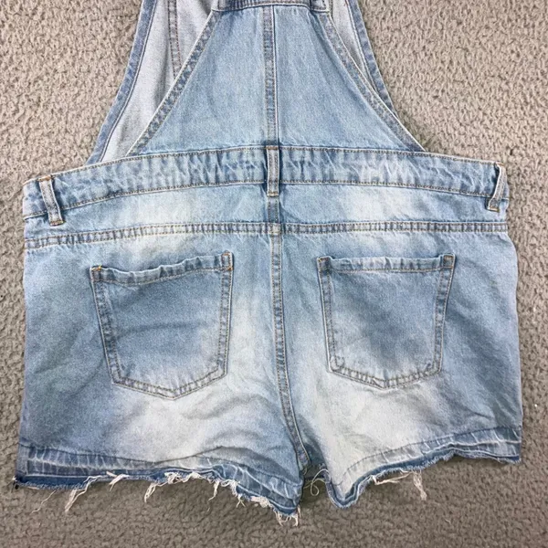 Denim Shorts Overalls Women M 10 Light Wash Distressed Raw Hem Shortalls Y2K 90s - Image 10