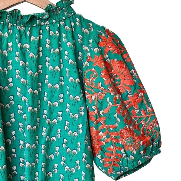 THML Verde S Mock Neck Embroidered floral Puff Sleeve Green blouse - Image 9