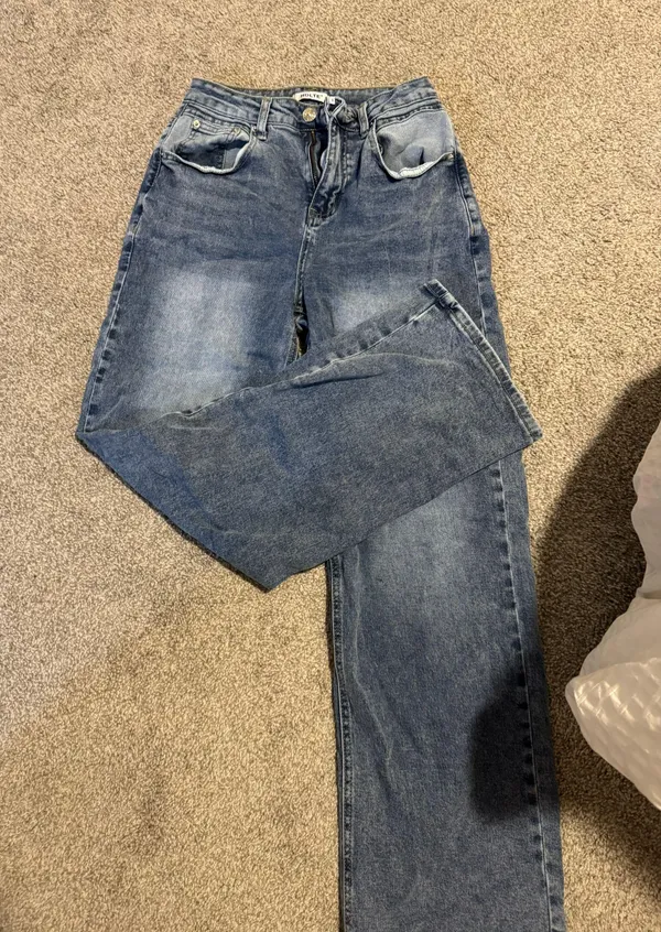 Jeans Size 27 - Image 3