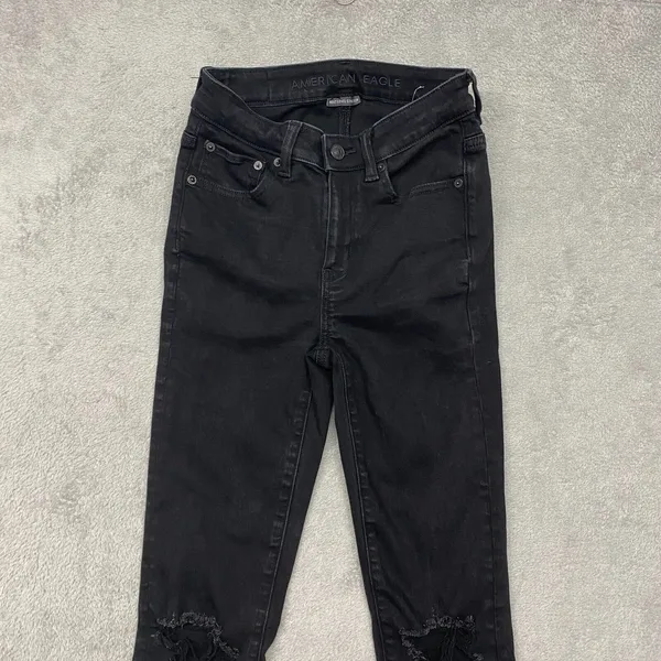 American‎ Eagle Jeans Womens 2 Black Wash High Rise Jegging Ripped Distressed - Image 2