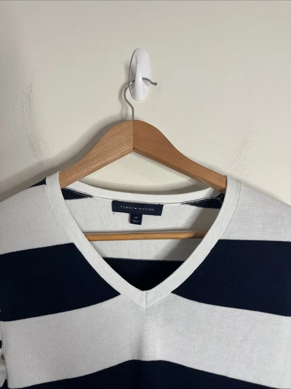 Tommy Hilfiger Classic Navy&White Nautical Striped V-neck Cotton Sweater size S - Image 3