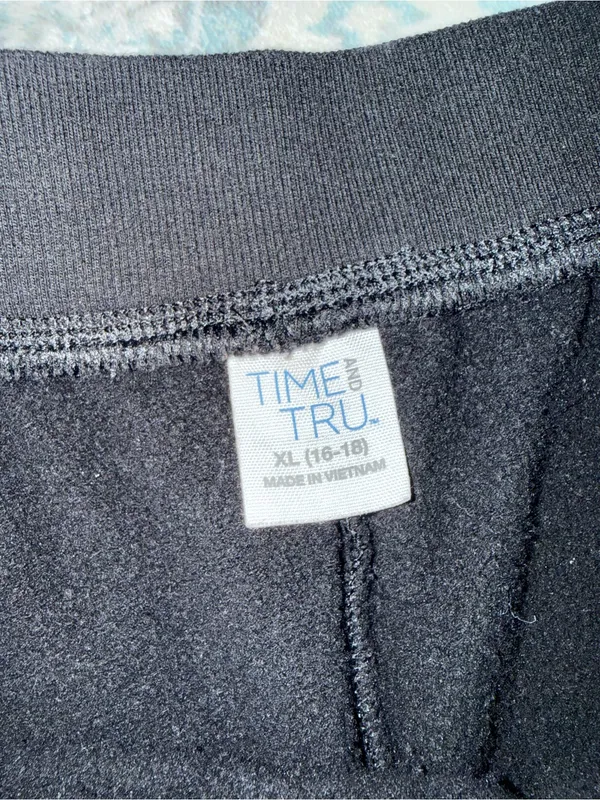 Time and Tru Black Jogger Pants XL - Image 3
