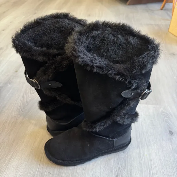 Bearpaw Women Black Suede Faux Fur Trim Winter Boots Buckle‎ Detail Size 10 - Image 12