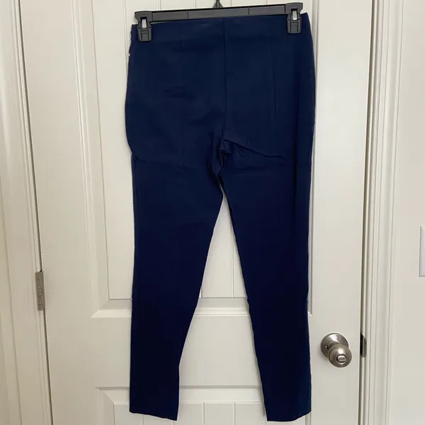 EUC Calvin Klein women’s navy blue‎ pull on stretch slim cut dress pants small - Image 5
