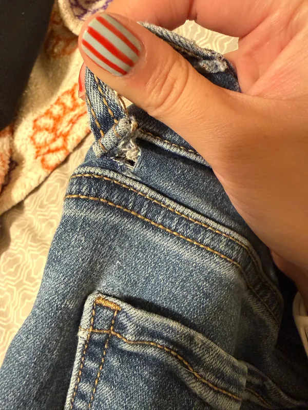 American Eagle Skinny Jeans - Image 3
