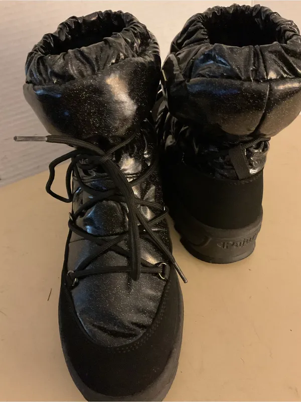 Pajar women black suede nylon puffy platform waterproof wedge boots US 7 - Image 2