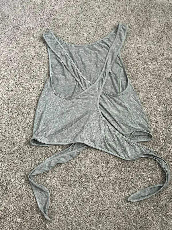 Lululemon twist tie tank  - Image 2